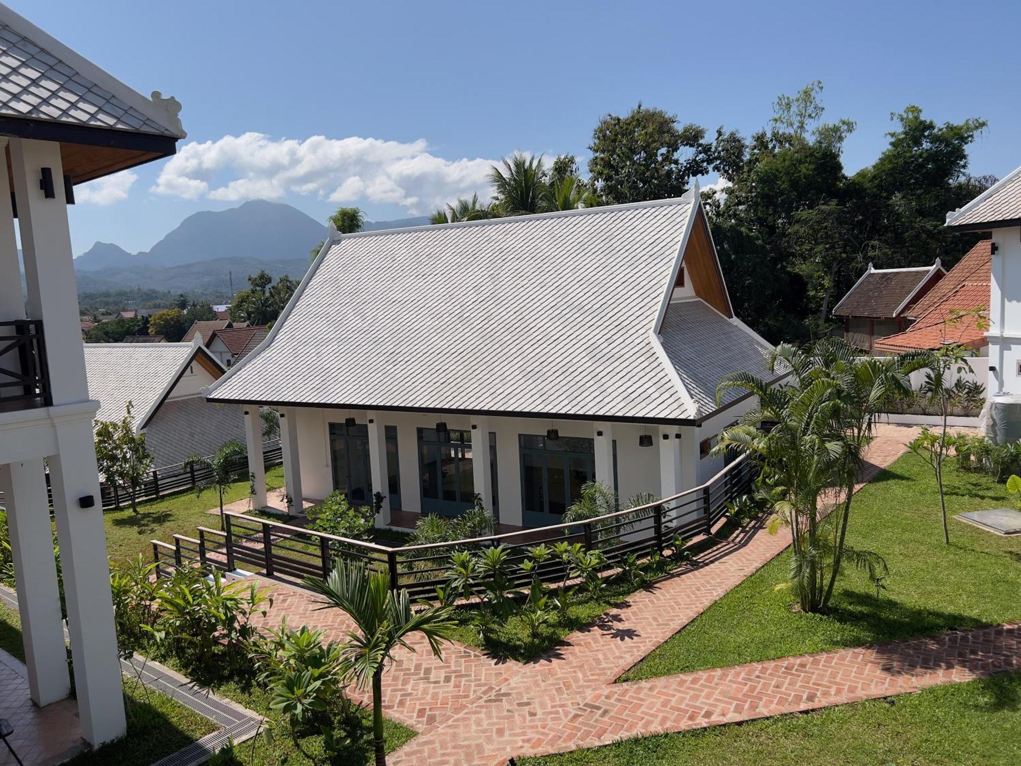 Madilao Hotel Луангпхабанг Экстерьер фото